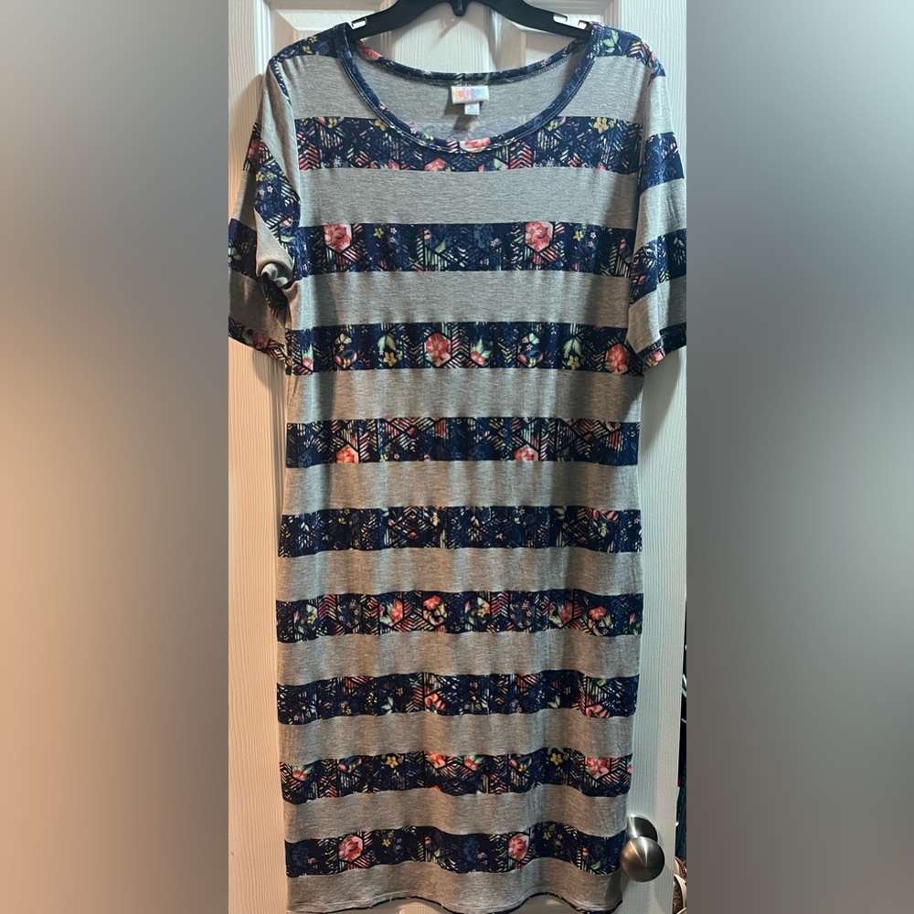 Women’s XL LuLaRoe Julia Dress